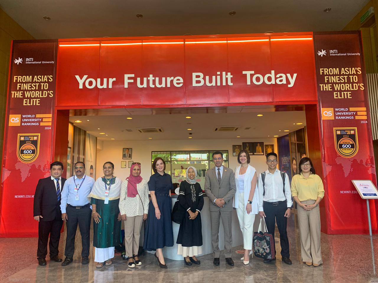 DR. FAZEELA IBRAHIM, DEPUTY DEAN OF THE INSTITUTE FOR RESEARCH AND INNOVATION AT VILLA COLLEGE, UNDERTAKES ACADEMIC VISIT TO INTI INTERNATIONAL UNIVERSITY, MALAYSIA